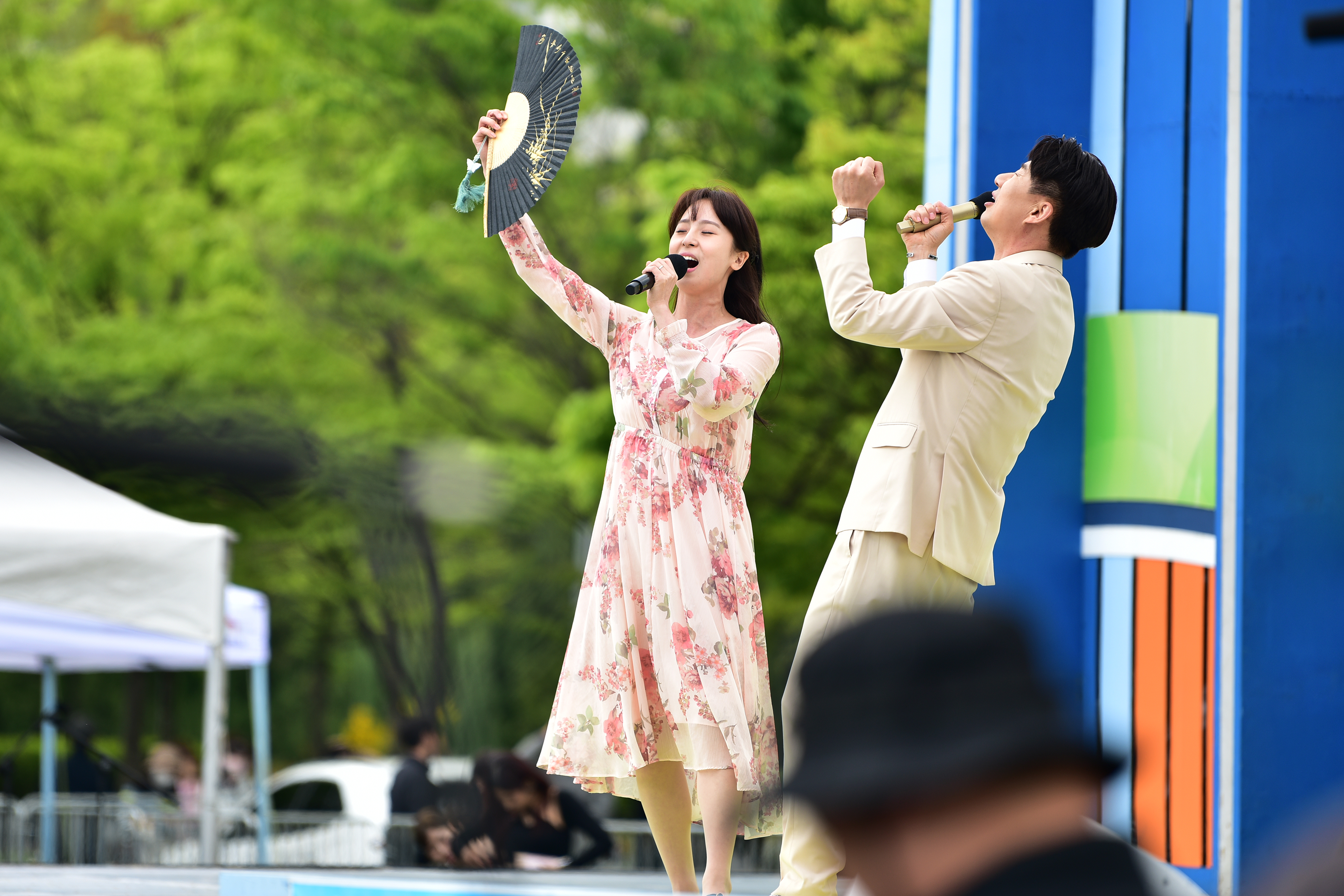 연수구가 지난 3일 송도 해돋이공원에서 구민들의 뜨거운 호응 속에 개청 30주년 기념 KBS 전국노래자랑 인천 연수구 편 공개녹화를 성황리에 마쳤다